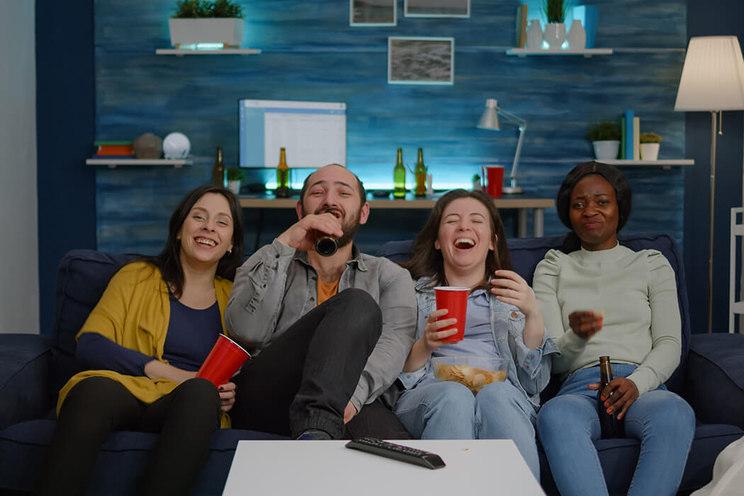 Dish Watch with friends