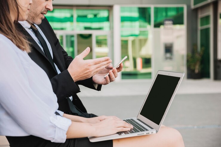 HughesNet vs. Spectrum: Which Internet Provider is Right for You?